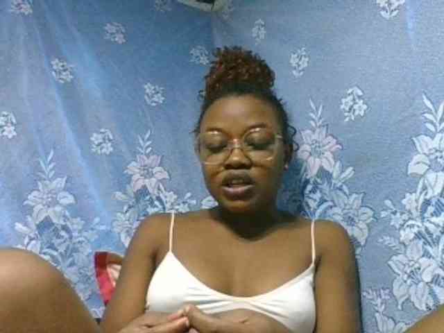 Labella204 webcam