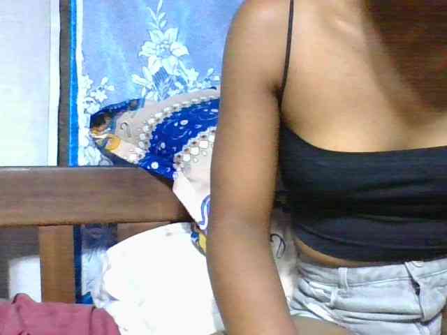 Labella204 webcam