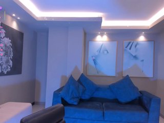 TaraLawrence Porn Show