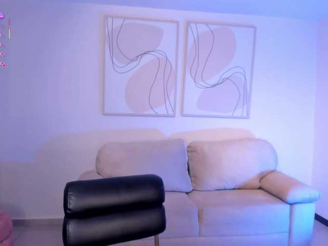 TaraLawrence's BongaCams show and profile