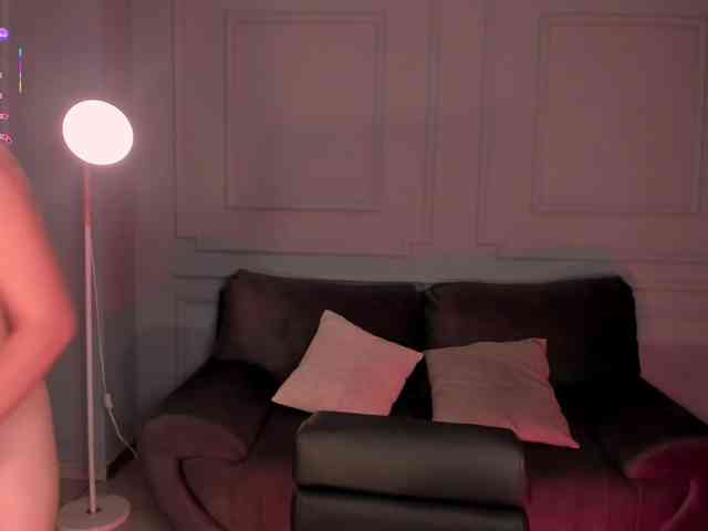 TaraLawrence TaraLawrence