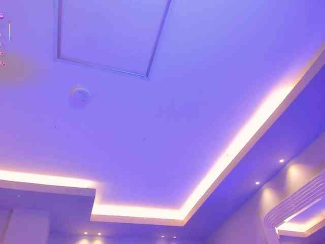 TaraLawrence TaraLawrence