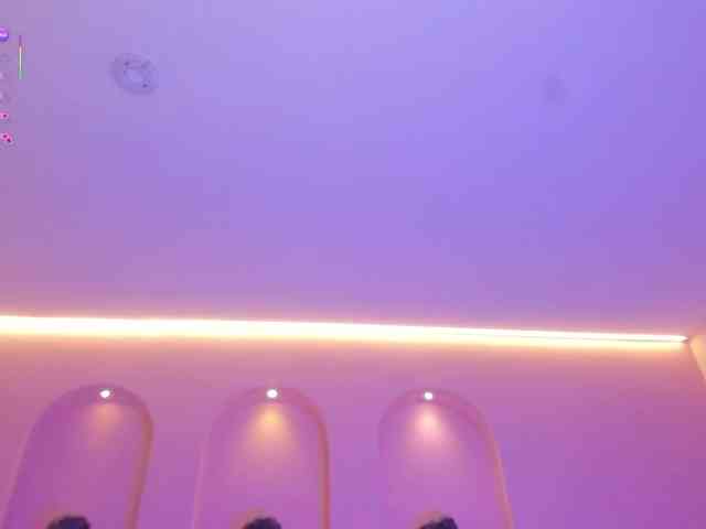 TaraLawrence TaraLawrence