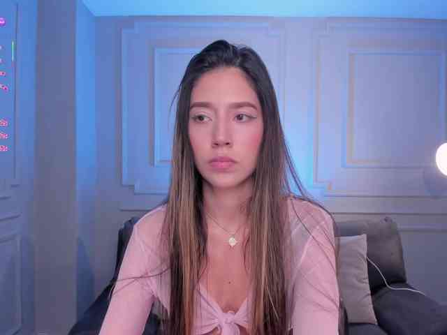 TaraLawrence TaraLawrence