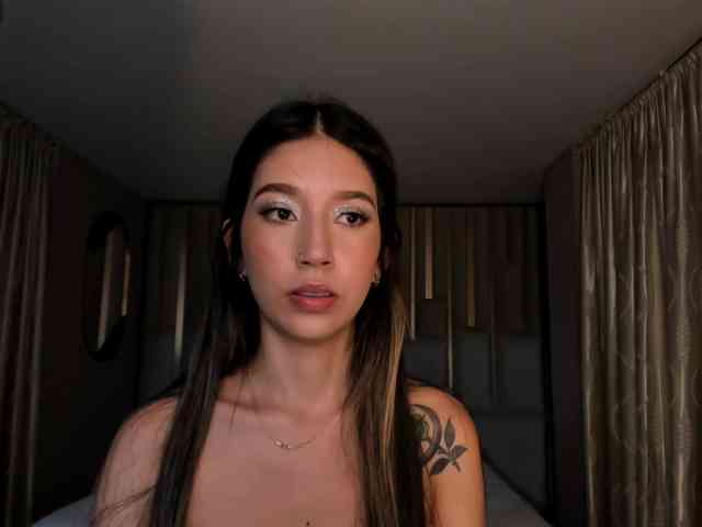 TaraLawrence TaraLawrence