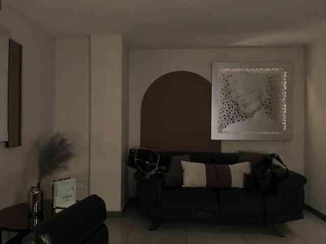 TaraLawrence TaraLawrence