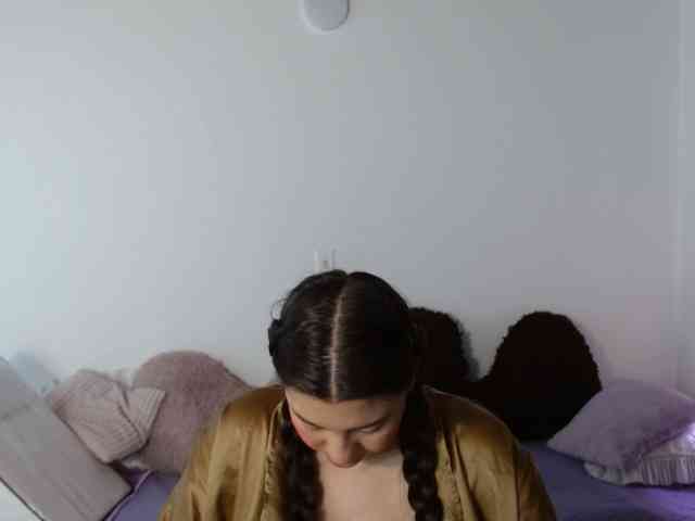 melody-ferrer Live Webcam on BongaCams