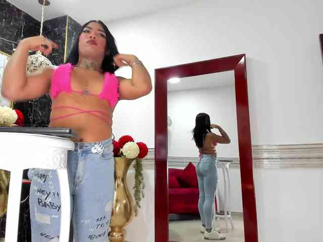 Aliciamoorex Live Webcam on BongaCams