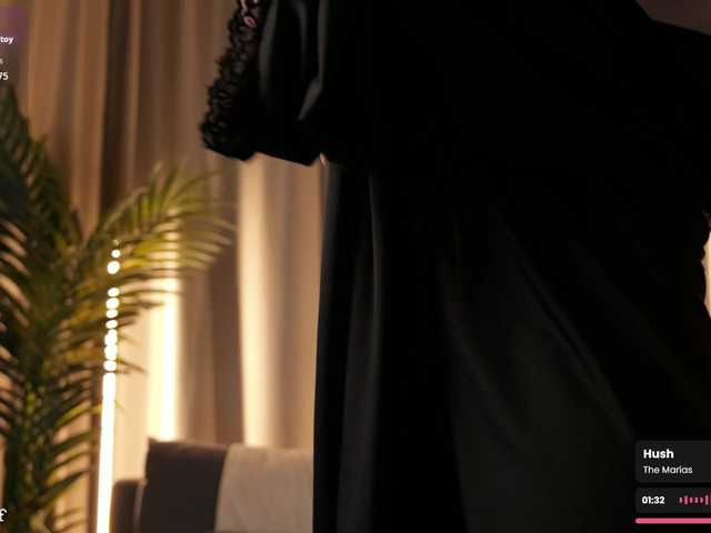 -Vivian-'s BongaCams show and profile