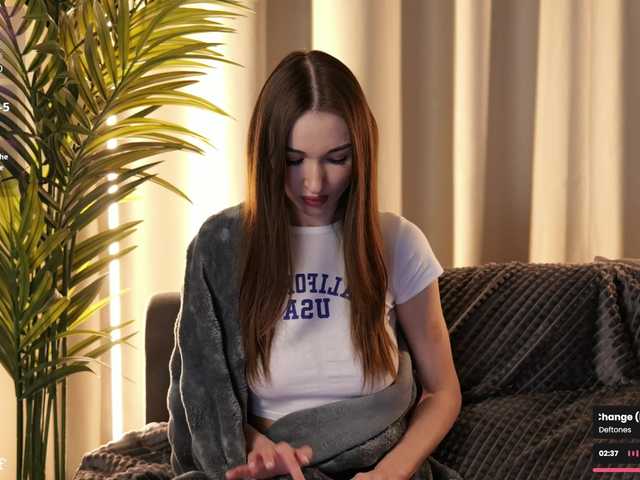 -Vivian-'s BongaCams show and profile