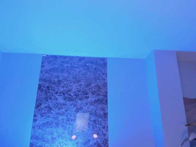 MaddisonLowe preview