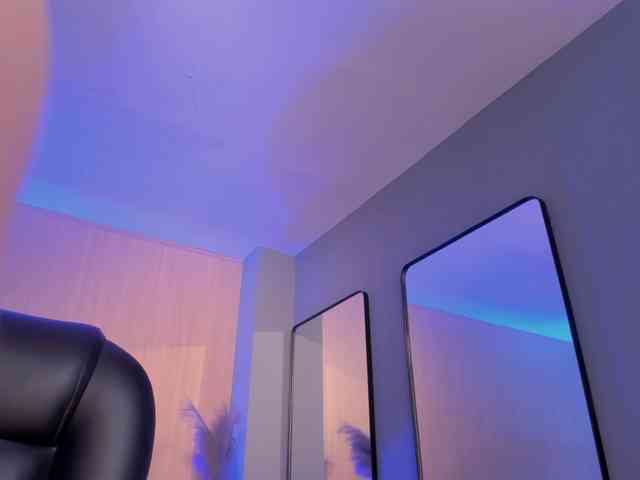 MaddisonLowe MaddisonLowe