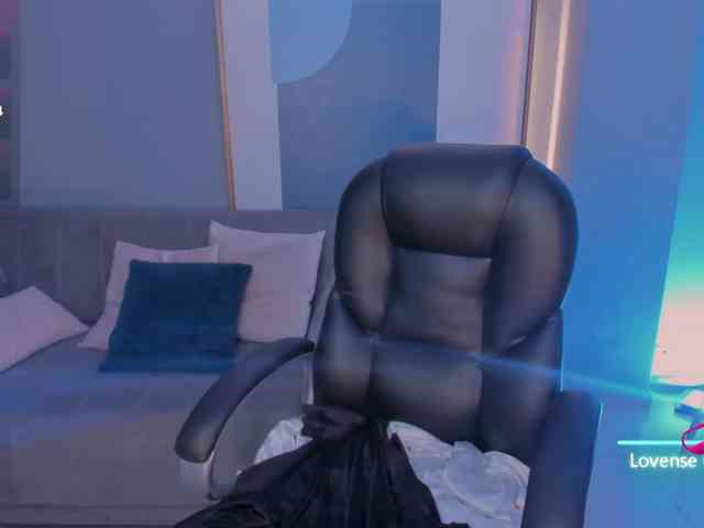 MaddisonLowe MaddisonLowe