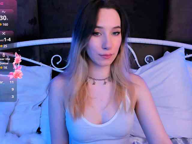 RubyBlonde webcam