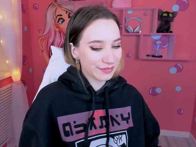 RubyBlonde webcam