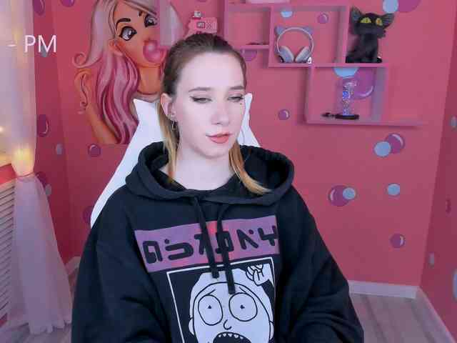RubyBlonde webcam