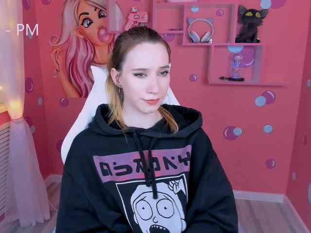 RubyBlonde webcam