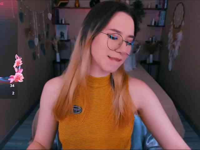 RubyBlonde webcam