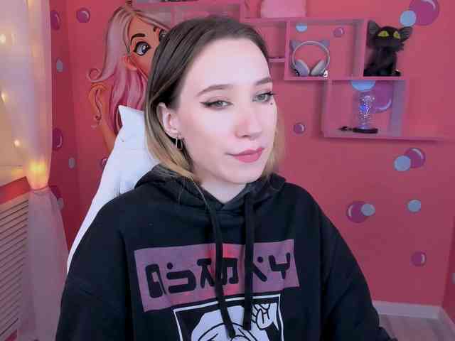 RubyBlonde webcam
