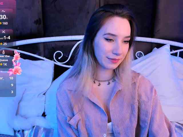 RubyBlonde webcam