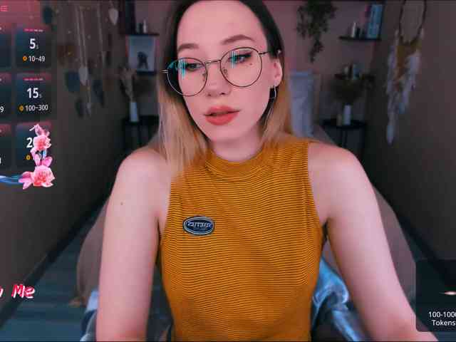 RubyBlonde webcam