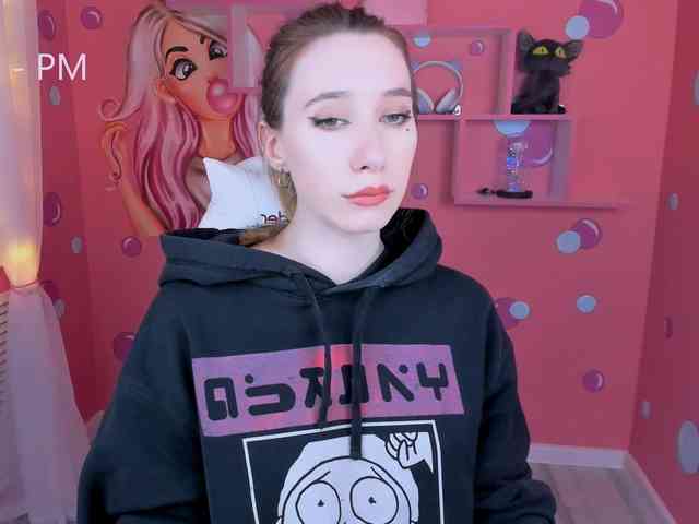 RubyBlonde webcam