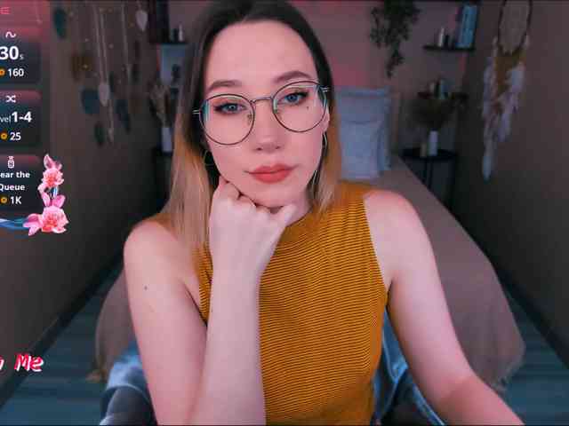 RubyBlonde webcam