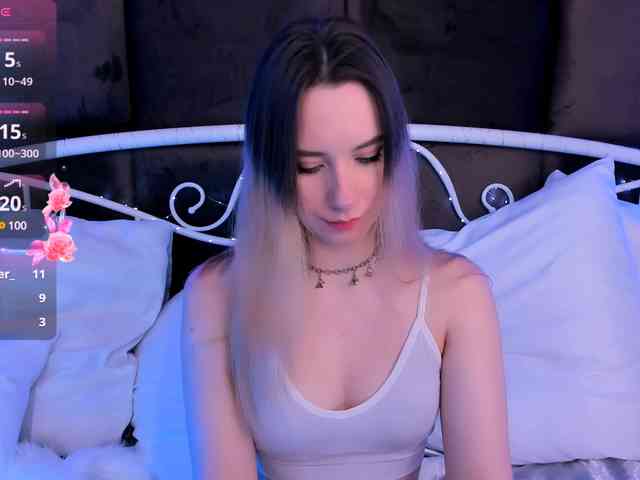 RubyBlonde webcam