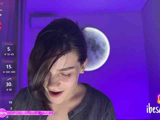 adriana-allen Live Webcam on BongaCams