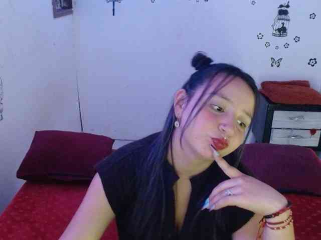 MiaSmiith webcam
