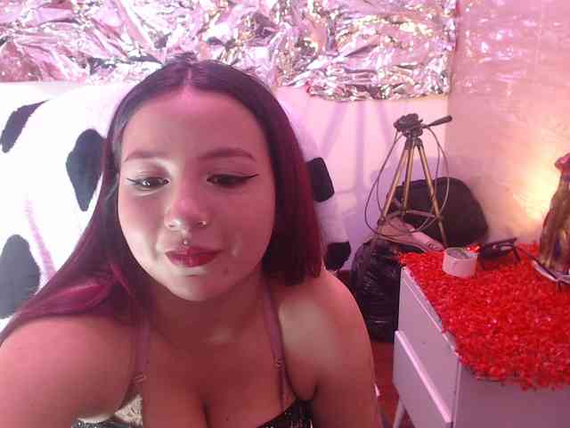 MiaSmiith webcam