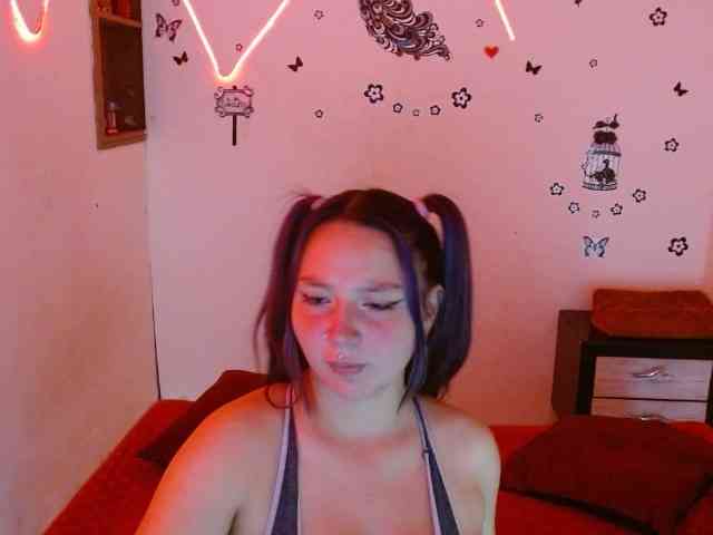 MiaSmiith webcam