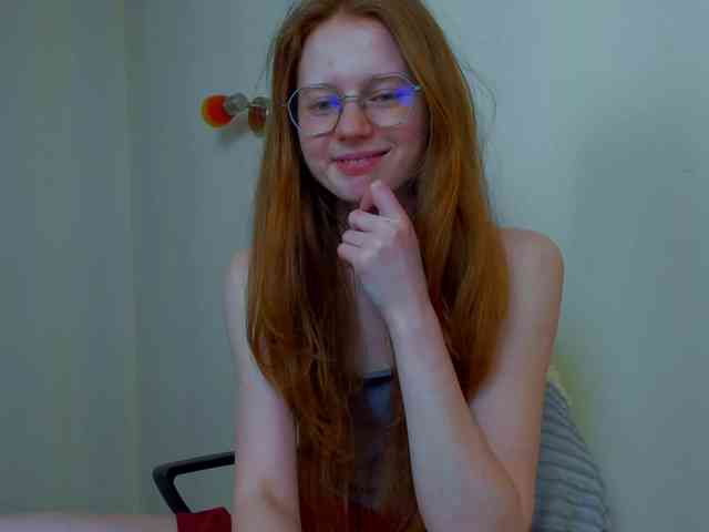 FireLuna Live Webcam on BongaCams