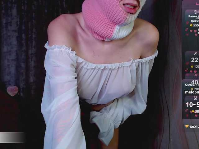 Domiiiniiicana's BongaCams show and profile