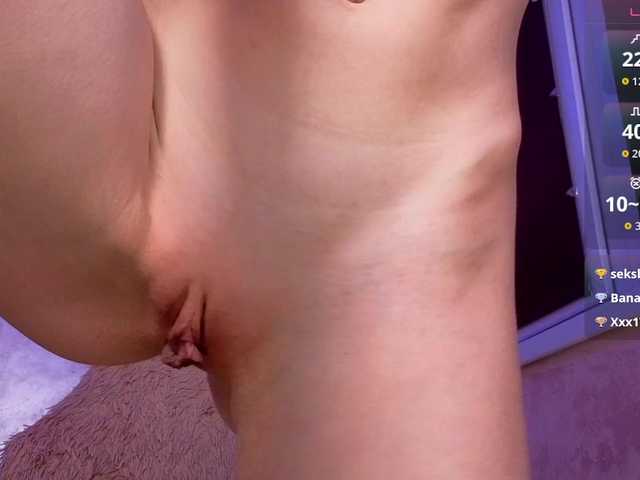 Domiiiniiicana's BongaCams show and profile