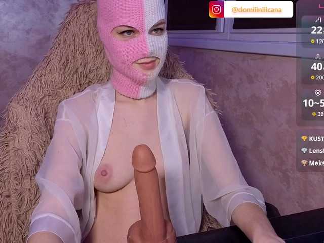 Domiiiniiicana's BongaCams show and profile