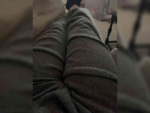 FilthyFriends69 webcam