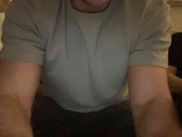 FilthyFriends69 webcam