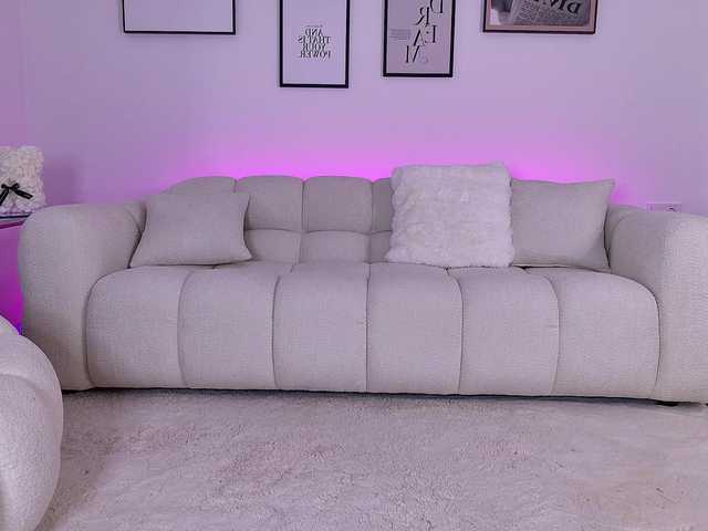 MissyJ's BongaCams show and profile