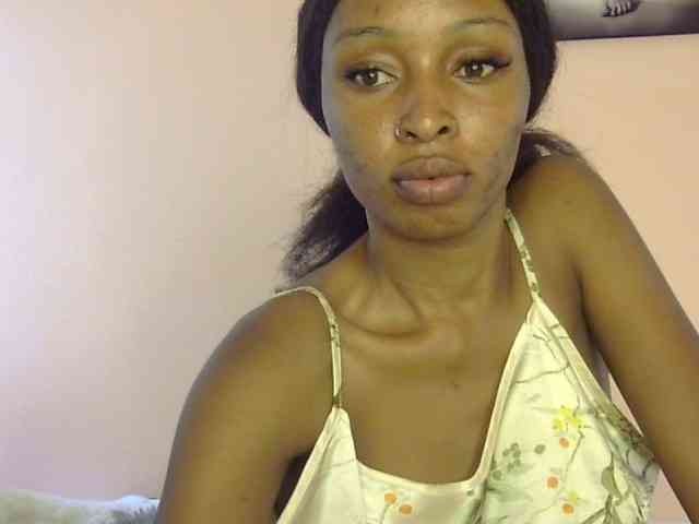 pretty-k webcam