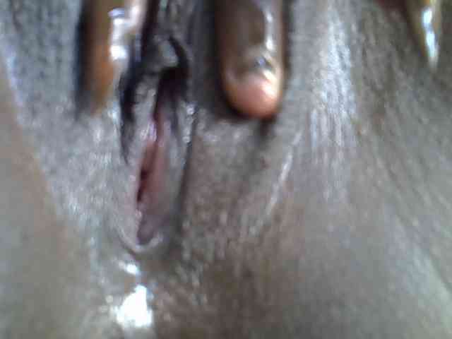 Sexxyezzy webcam