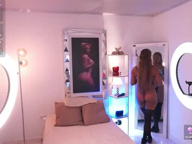  AlondraSparrow chat room