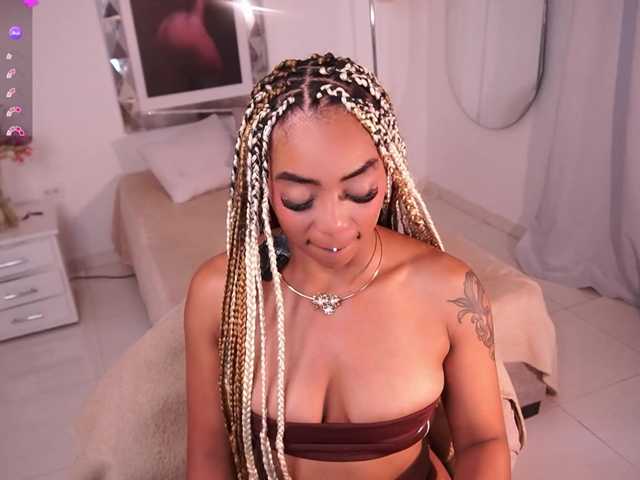 AlondraSparrow's BongaCams show and profile