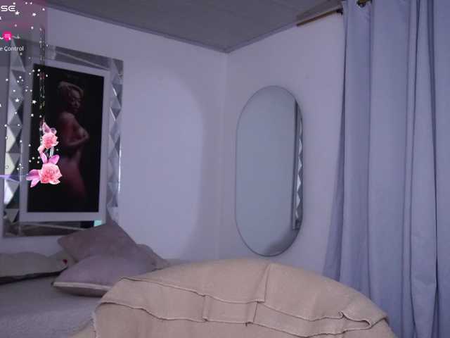 AlondraSparrow's BongaCams show and profile