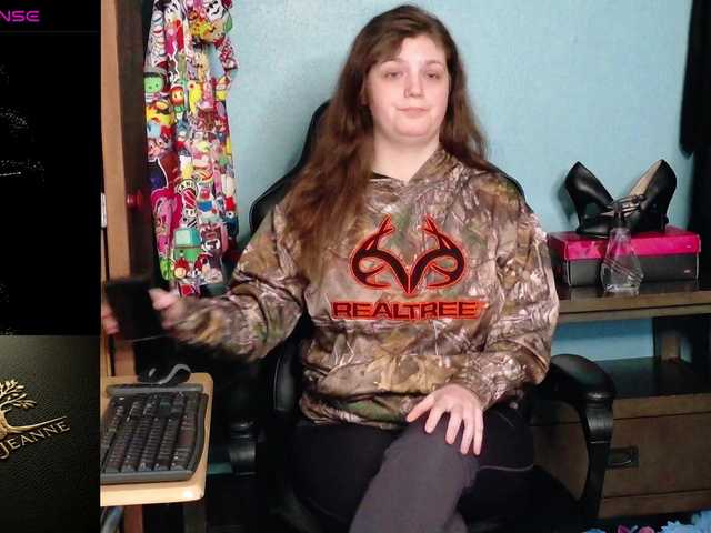 TreeJeanne's BongaCams show and profile