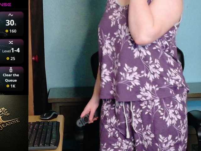 TreeJeanne's BongaCams show and profile