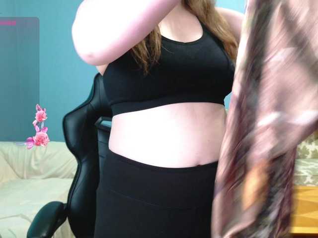 TreeJeanne's BongaCams show and profile