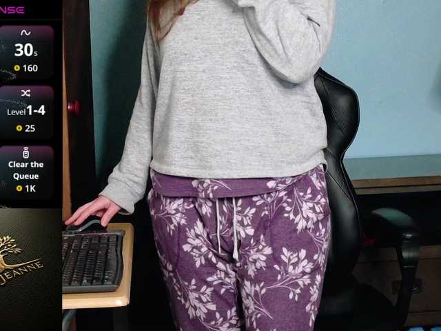 TreeJeanne's BongaCams show and profile