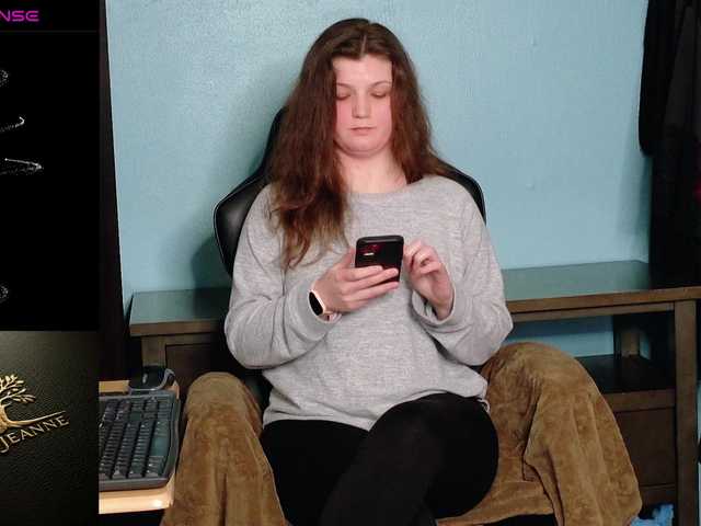 TreeJeanne's BongaCams show and profile