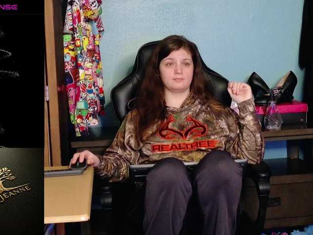 TreeJeanne's BongaCams show and profile